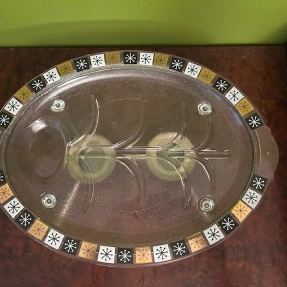 Groovy Vintage Meat/Serving Platter with warming stand - Picture 3 of 4